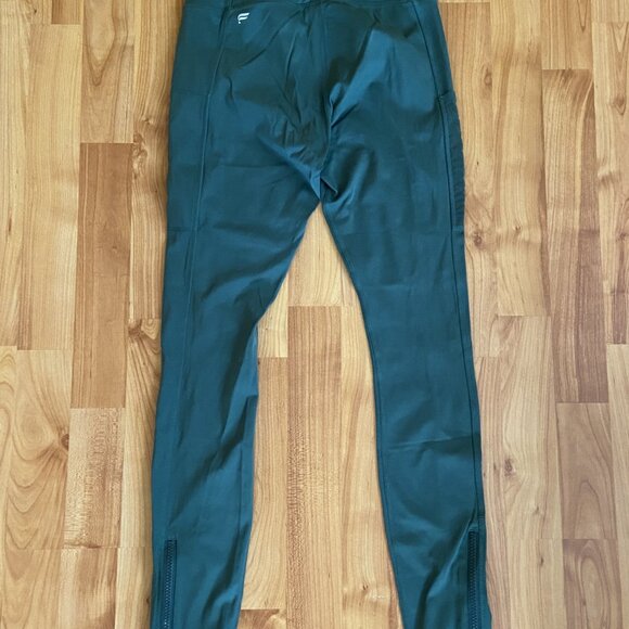 Trinity Motion365 by Fabletics in Sycamore HW Utility Legging - Picture 5 of 14